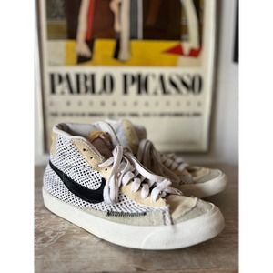 Nike Blazer Mid 77 Alter and Reveal Ladies High Top Size 9